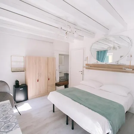 招待所 Casa Cavour 4*