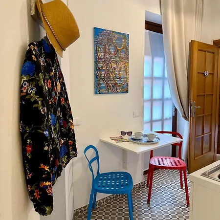 Casa Cavour 招待所 加尔达