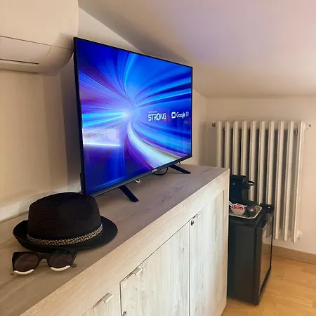 Casa Cavour 4* 加尔达