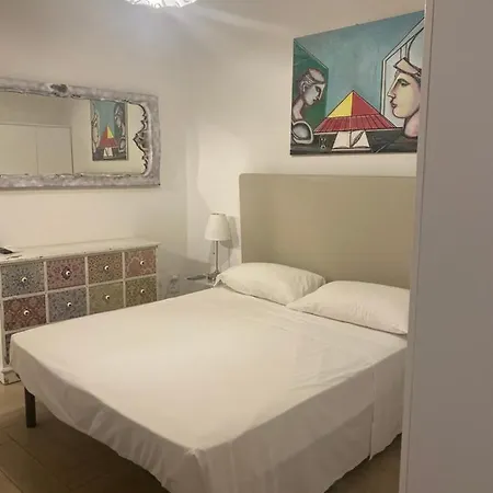 Casa Cavour Guest house Garda (Verona)