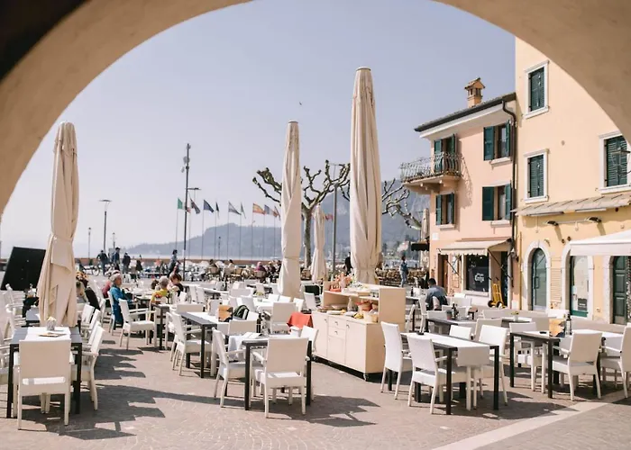 Casa Cavour Affittacamere 4*