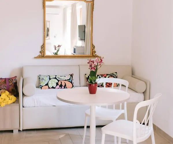 Guest house Casa Cavour Garda (Verona)