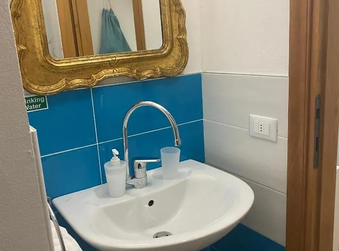 Casa Cavour 4* Γκάρντα