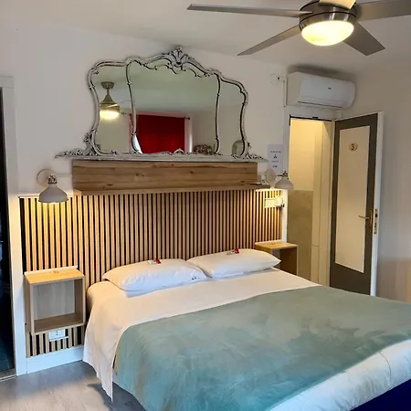 بيت ضيافة Casa Cavour 4*