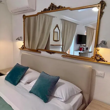 Casa Cavour 4*