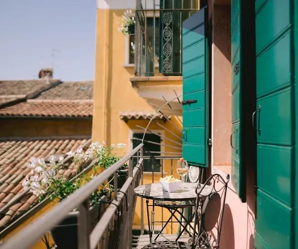 בית הארחה Casa Cavour