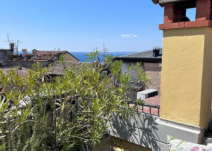 בית הארחה Casa Cavour גארדה